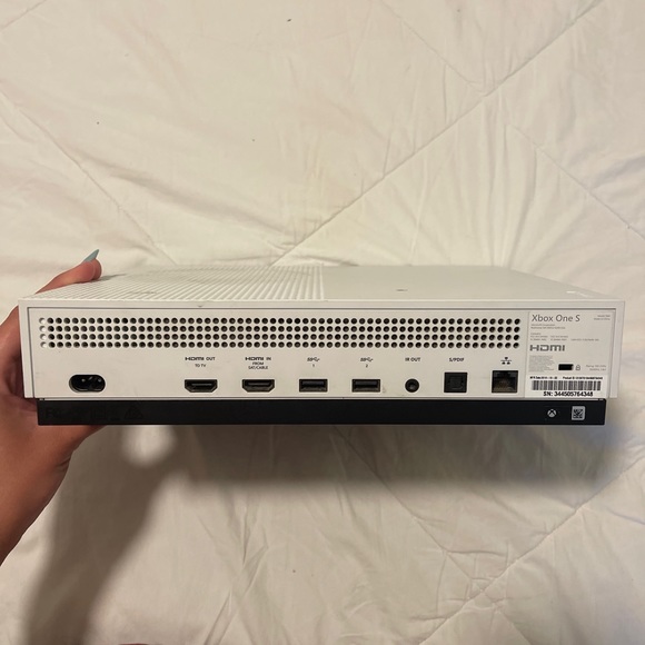 XBox One - Picture 3 of 6